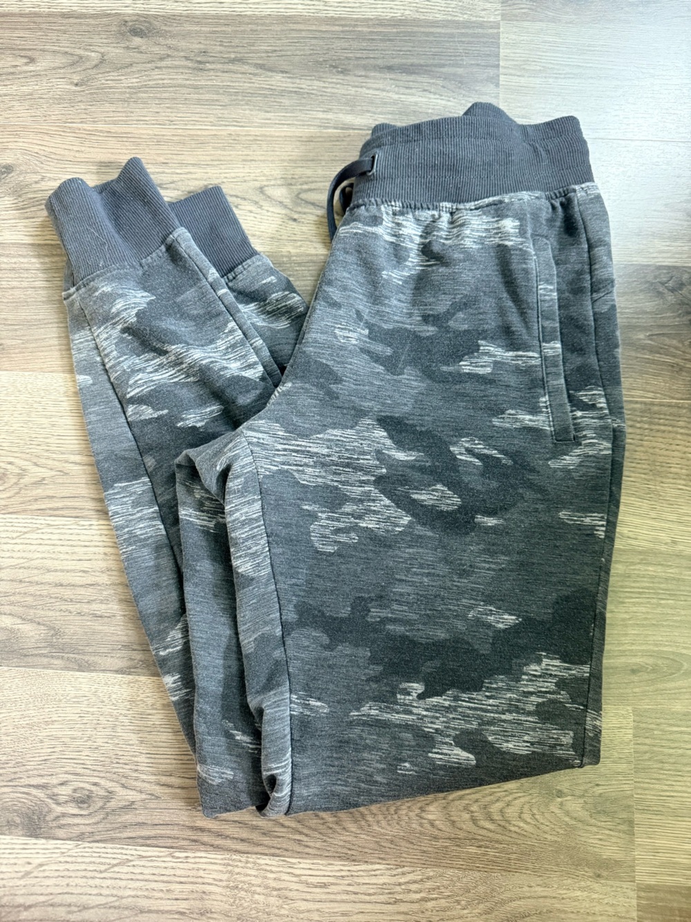 Athletic Works Dark Gray Camo Jogger Pants